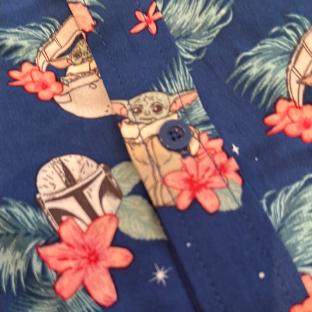 Blue Floral Star Wars Grogu Mando Button Up Shirt Her Universe size 2xl - Picture 4 of 4